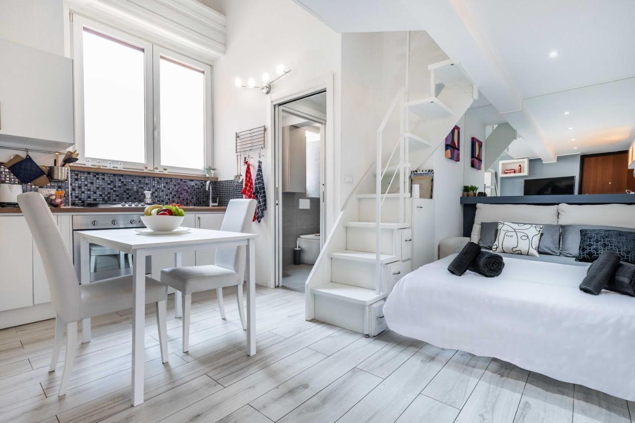 Duomo In 8 Stops Suite Deluxe Loft 밀라노 외부 사진