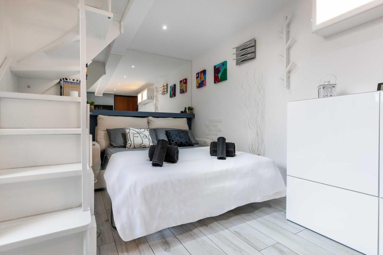 Duomo In 8 Stops Suite Deluxe Loft 밀라노 외부 사진